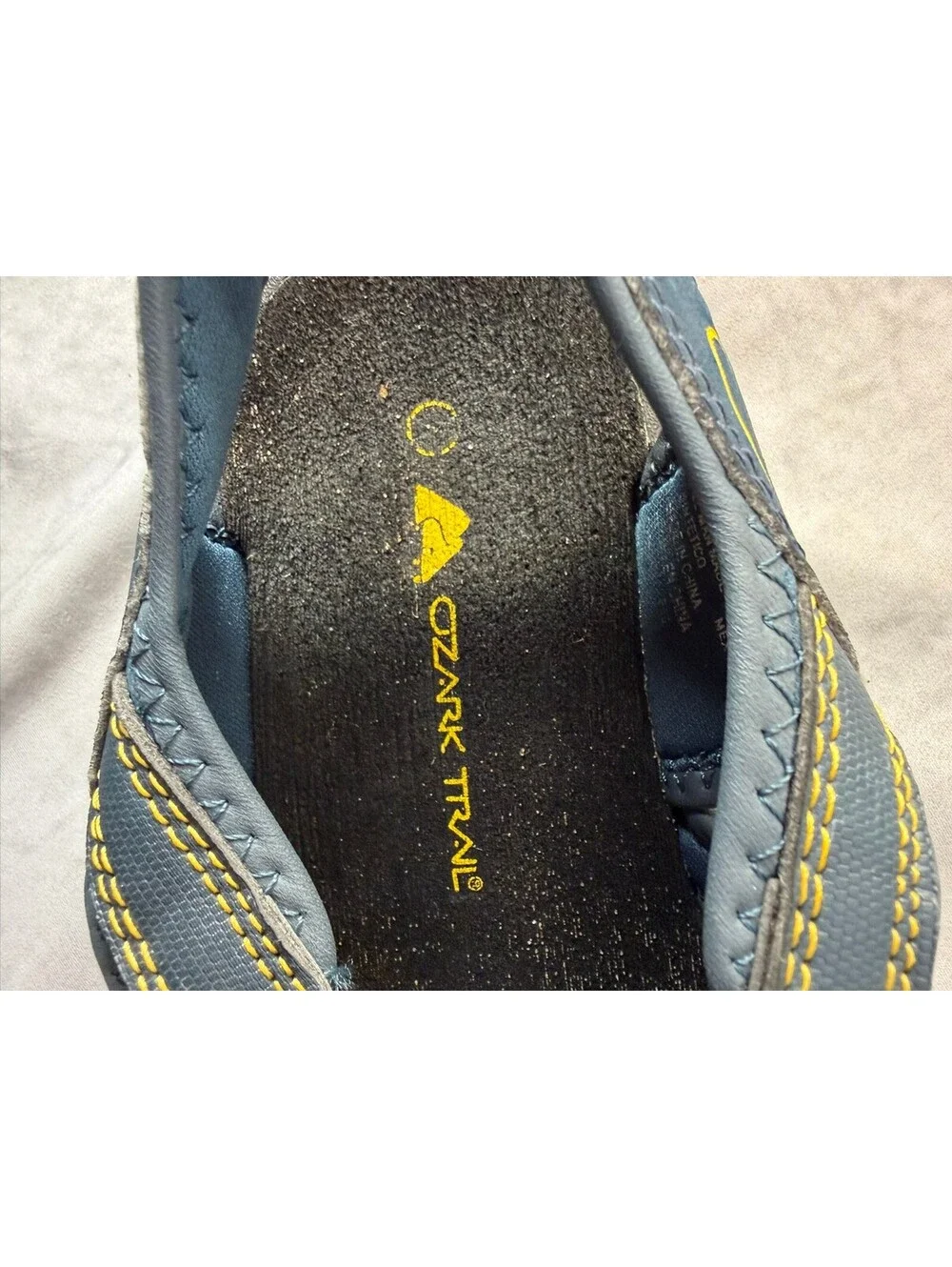 Ozark Trail Men’s Size 7 Blue Yellow Closed Toe Sport Water Hiking Sandals